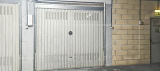 Autoparkplatz  Calle puiana. Garaje cerrado en puiana