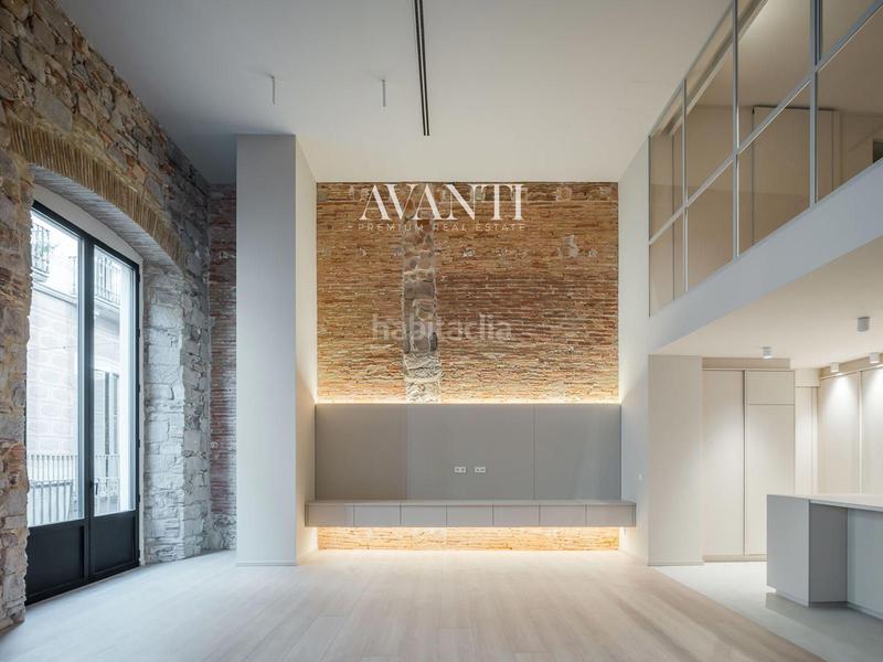 Foto 2df2af8c-4f28-487d-9adb-150f6758a3df. Dúplex amb calefacció aparcament a Centre-Barri Vell Girona