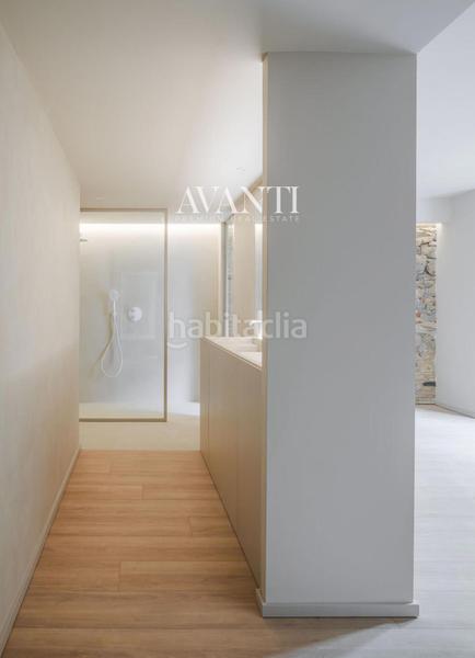 Foto 2e30b3c9-be14-40c5-8062-8d87d1c7f685. Dúplex amb calefacció aparcament a Centre-Barri Vell Girona