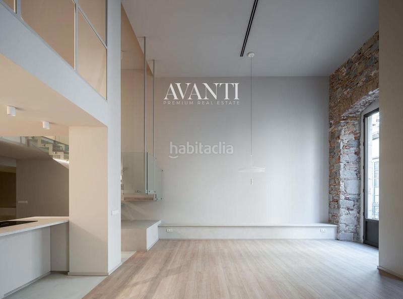 Foto 48daddf5-3d4e-4bc9-868e-486338ed8311. Dúplex amb calefacció aparcament a Centre-Barri Vell Girona