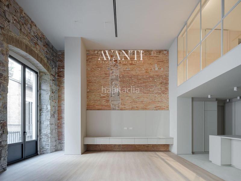 Foto c7e4fd2b-84d6-4fcd-8438-011d752fdbde. Dúplex amb calefacció aparcament a Centre-Barri Vell Girona