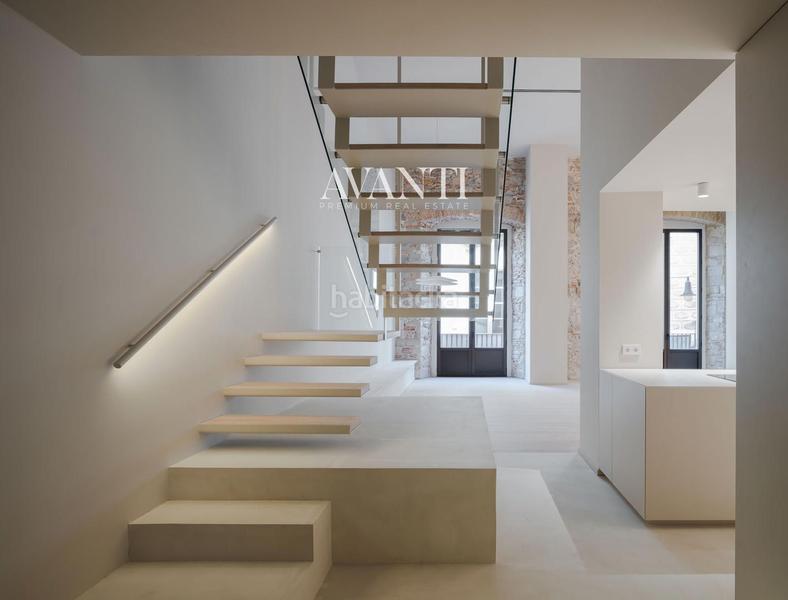 Foto defc907c-202c-4dfb-ae16-59242a680467. Dúplex amb calefacció aparcament a Centre-Barri Vell Girona