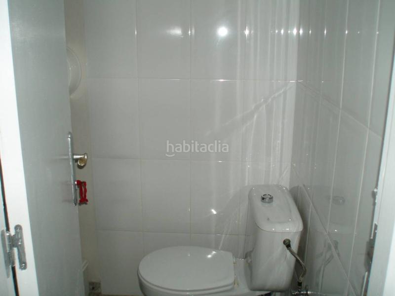 Foto 7ec7ef15-da00-458d-bd80-ce8e408ab8d3. Local commercial dans Campello Playa Campello (el)