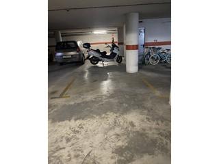 Aparcament cotxe a Centro. Garaje en venta
