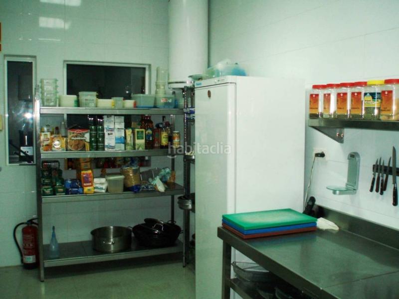 Foto e792e472-15fb-4b55-92fd-1cdc8e5e9c0d. Alquiler local comercial  en traspaso en San Juan de Alicante