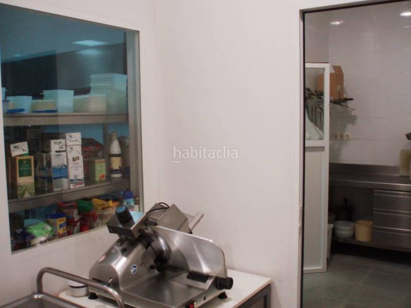 Foto b4aa34ef-773f-4778-84ad-1d4026975a10. Location local commercial dans Centro San Juan de Alicante