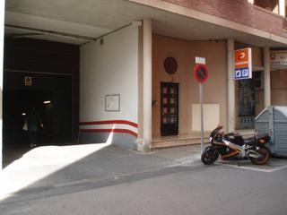 Parking voiture à Centro. Garaje en venta