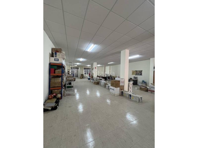 Foto b0502577-e362-43d8-bdd6-b98219eb92ee. Lloguer local comercial a Centro Mutxamel