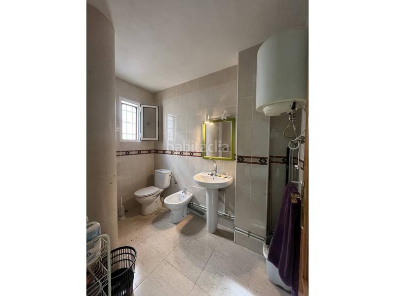 Foto bf87a66b-c0e8-475a-b7b1-6c8fd81c98e0. Lloguer local comercial a Centro Mutxamel
