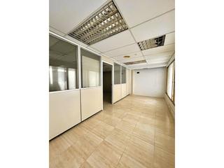 Pis  Moratin. Venta de entresuelo comercial en alicante  alacant