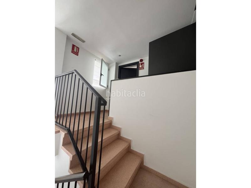 Foto 0acd6d36-4c71-483c-bbe6-15da3c5cef9c. Local comercial  en venta en el campello. en Campello (el)