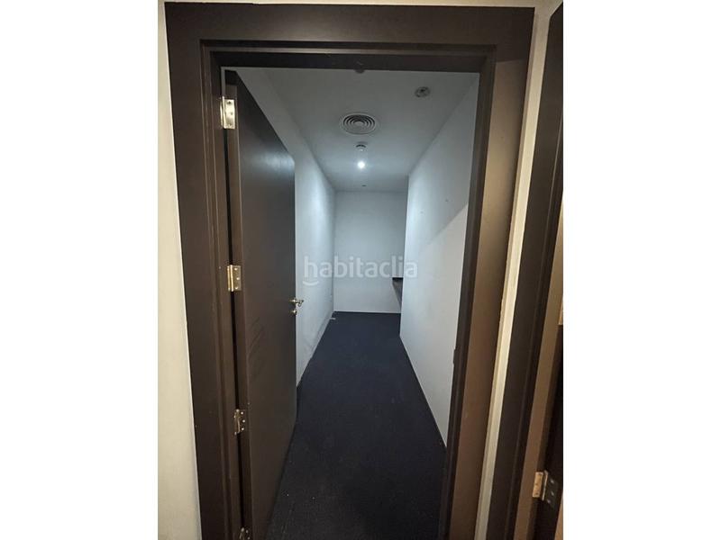 Foto 12d47cb6-f97e-40be-8616-89c735a73d75. Local comercial  en venta en el campello. en Campello (el)