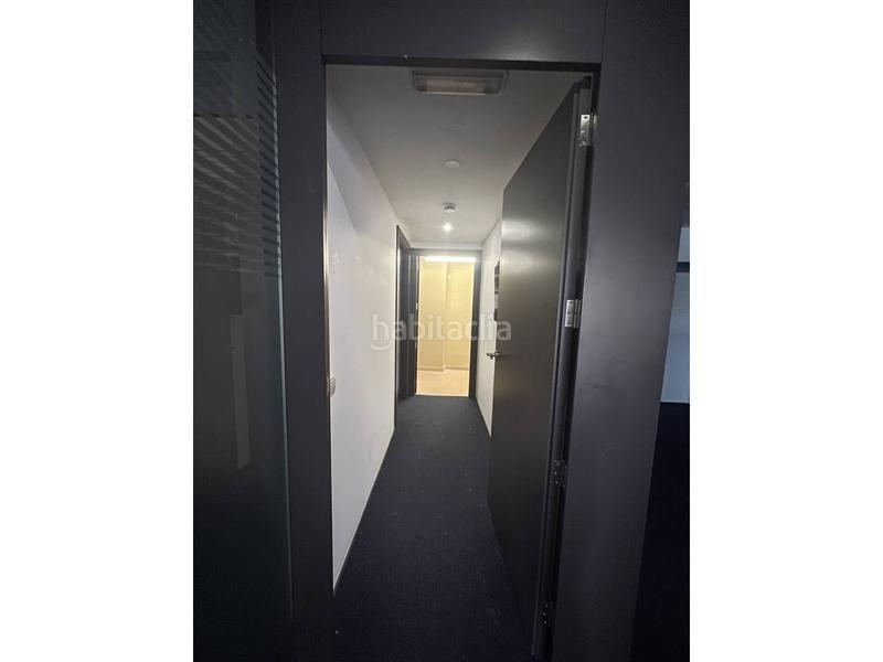 Foto 90fe8d14-bbea-4375-a8bb-69d6dac2f567. Local comercial  en venta en el campello. en Campello (el)