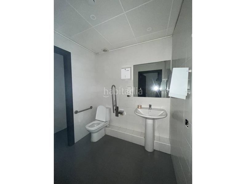 Foto ae5ae9d6-23c9-4027-9026-430033ed7bb8. Local comercial  en venta en el campello. en Campello (el)