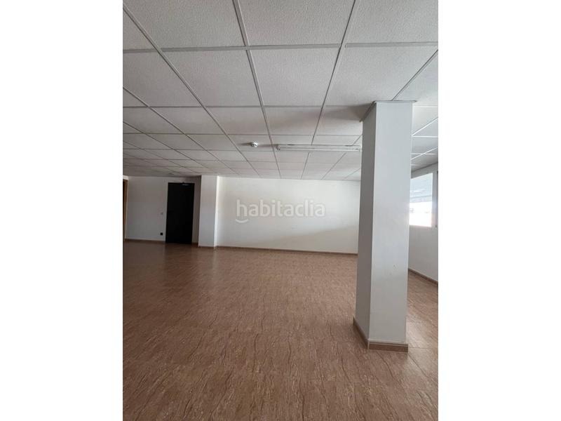 Foto 6dba03d2-2e5c-4a49-9e83-a1d0cb215de1. Alquiler local comercial  en alquiler sobre carretera principal en el campello. en Campello (el)