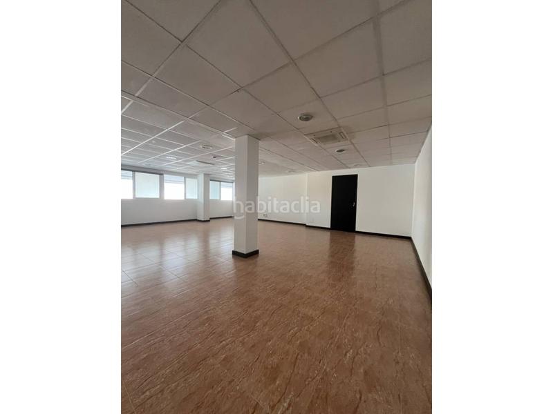 Foto e23b7ea3-a070-4bb6-a899-6af999d2bece. Alquiler local comercial  en alquiler sobre carretera principal en el campello. en Campello (el)