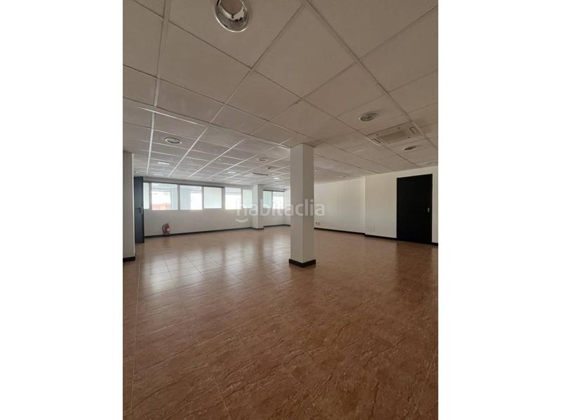 Foto f0f2cb95-2a46-4c43-87cb-103d20b523a2. Lloguer local comercial a Campello Pueblo Campello (el)