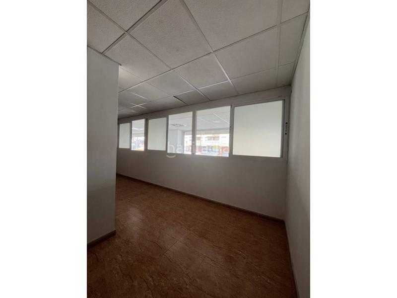 Foto 669705f7-4bde-45df-883d-0d6f1000cb36. Rent business premise in Campello Pueblo Campello (el)