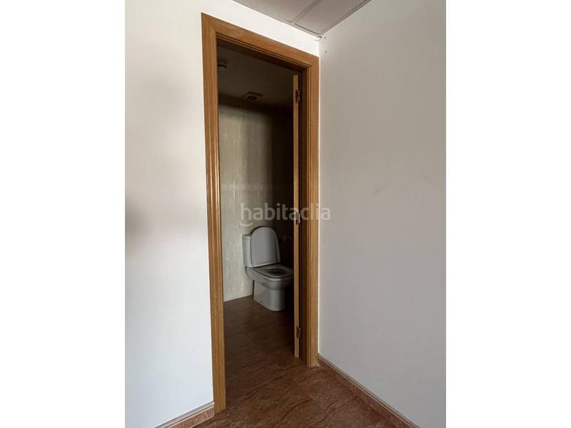 Foto 79ad0a4c-ce5c-4b6f-913a-d6e538162f05. Rent business premise in Campello Pueblo Campello (el)