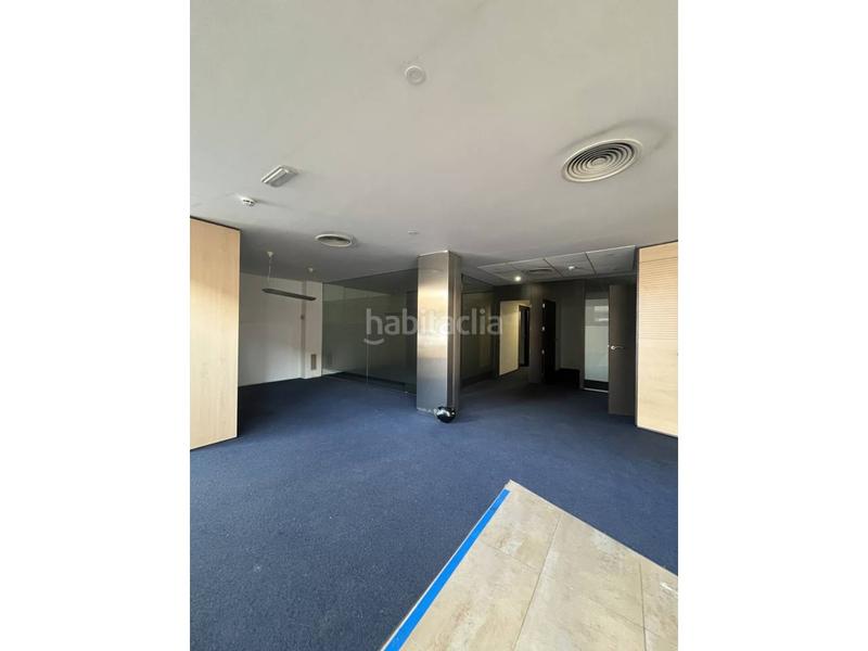 Foto 854f1c6e-8a65-4a70-a767-006b8efebebf. Rent business premise in Campello Pueblo Campello (el)