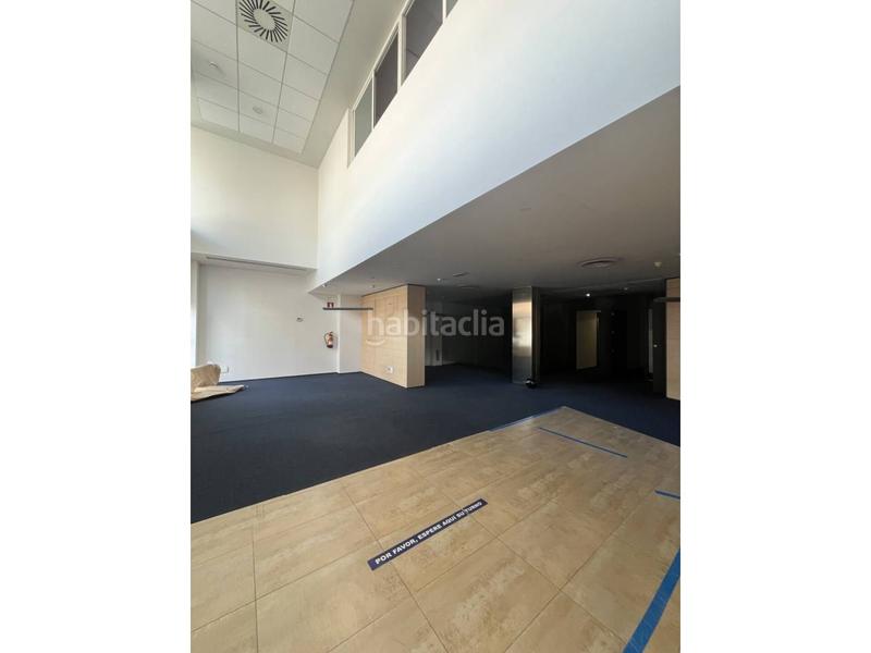 Foto 935f4ccd-a8e4-408d-b800-c75ac45be89b. Rent business premise in Campello Pueblo Campello (el)