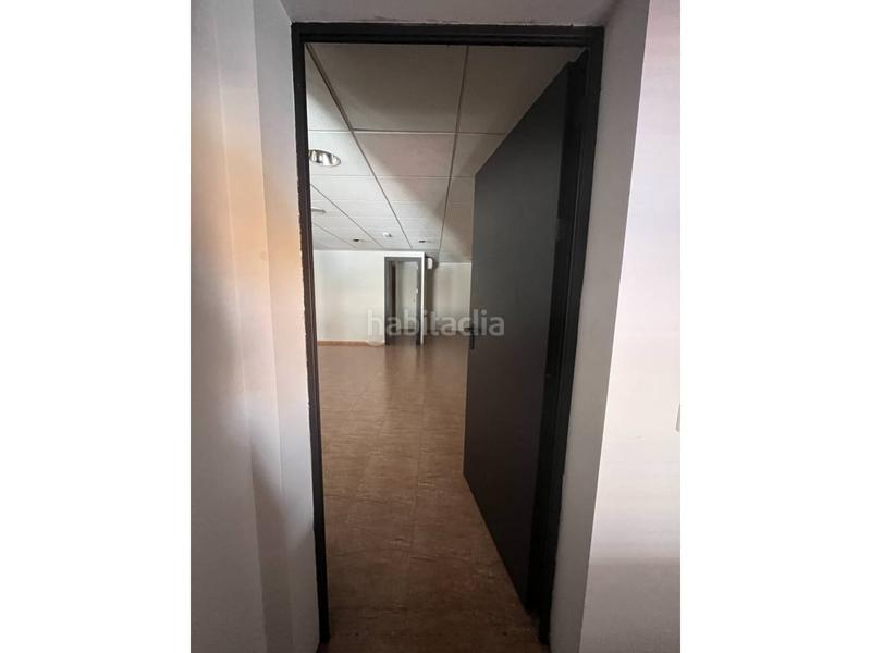 Foto b6198dd6-7d6e-48ff-b0f7-95aa353373ea. Rent business premise in Campello Pueblo Campello (el)