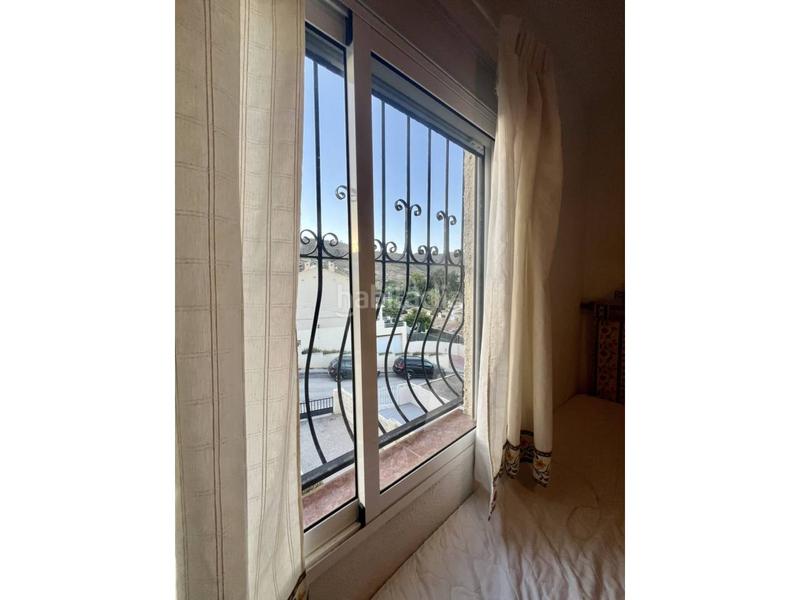 Foto 1e988e76-1a59-4cb0-a552-6079f4075e25. Haus in altea 5 in Pueblo Acantilado-Lanuza Campello (el)