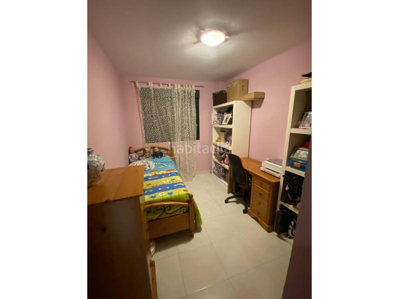 Foto df133ed7-d865-4b73-85b0-b119cad7cc3c. Pis amb calefacció aparcament piscina a Centro San Juan de Alicante