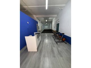 Local Comercial  Calle poeta garcia lorca. Local comercial en venta en el centro de sant vicent del raspeig