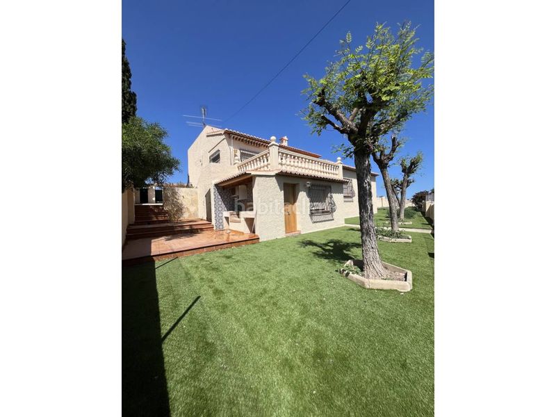 Foto 84bbc54b-6e43-4a2f-9105-7a35500b53e1. Miete chalet mit pool in Centro Mutxamel