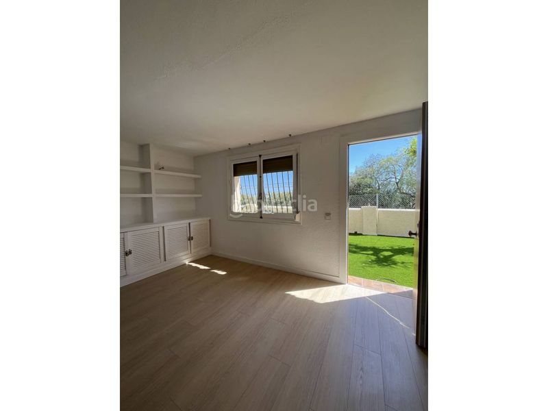 Foto 888e7c57-cee4-4796-8302-96d02be86e64. Miete chalet mit pool in Centro Mutxamel