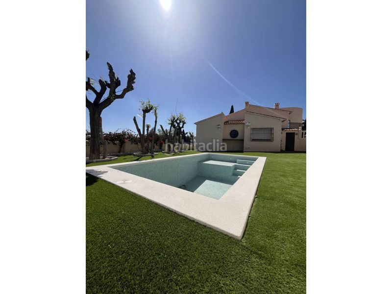 Foto a7cf54ff-a77e-4394-adf8-3f17c4220517. Miete chalet mit pool in Centro Mutxamel