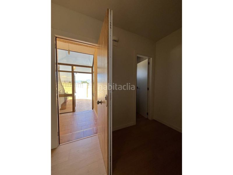 Foto d0e73a5a-3335-482e-b72c-5f810cb401b1. Miete chalet mit pool in Centro Mutxamel