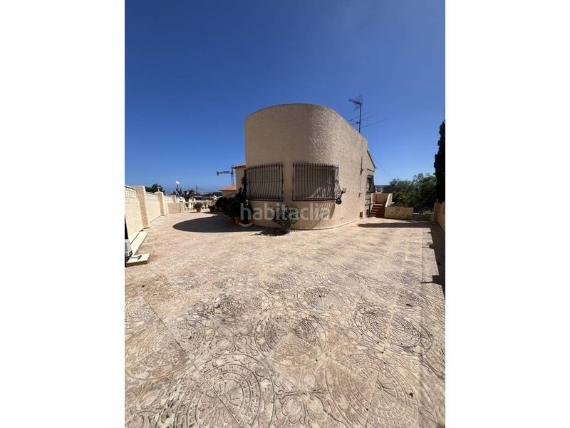 Foto e1d60ce4-bd9e-4efc-a570-6ab43d689a65. Miete chalet mit pool in Centro Mutxamel