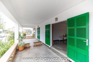 Building in Colònia Sant Jordi. Edificio en venta en la colonia de sant jordi ideal para inverso