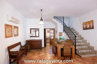 Rent Semi detached house in Ses Salines Poble. Precioso adosado en ses salines