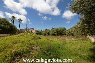 Residential Plot in Ses Salines Poble. Amplio solar urbano en ses salines