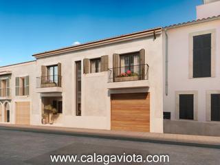 Casa adossada a Ses Salines Poble. Lujosa casa de obra nueva en ses salines con vistas a cabrera