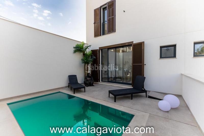 Foto 434d5ffd-fff7-47ac-bc55-4b5407f8690a. Casa adossada amb calefacció aparcament piscina a Ses Salines