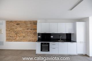 Semi detached house in Colònia Sant Jordi. Adosado con piscina privada
