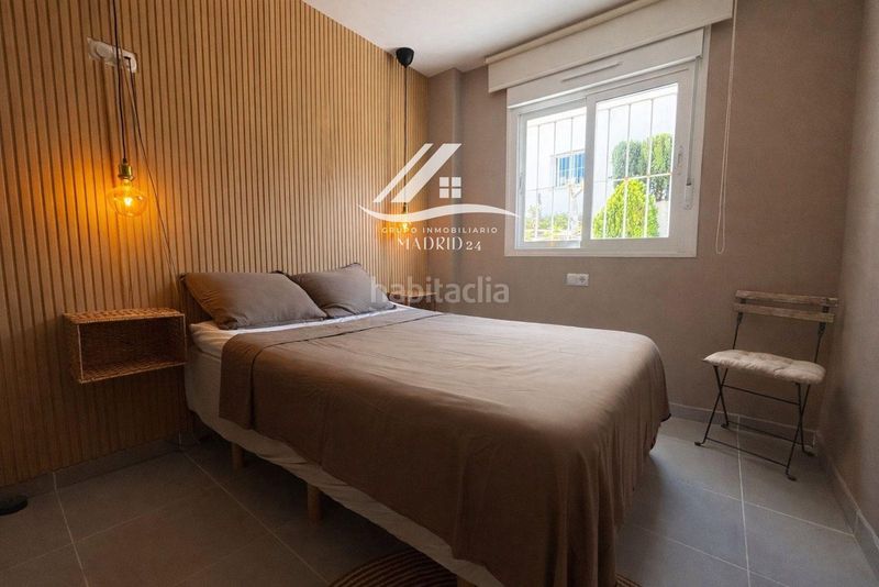 Foto b59fd815-dae8-4d3d-9748-fbd673c11305. Àtic amb aparcament piscina a Monte y Mar Santa Pola