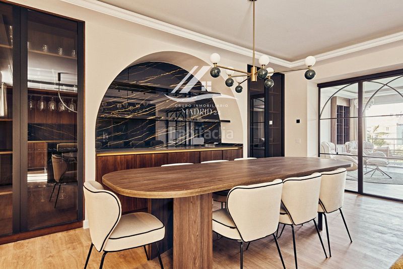 Foto 729bc109-f5c5-4b83-8e51-edc36e7b0563. Pis amb aparcament a Recoletos Madrid