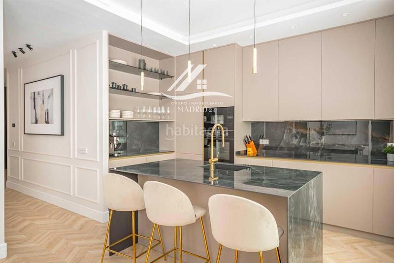 Foto 01f852fc-191e-4bf9-9d19-b43b4a51a06f. Piso elegante vivienda en el barrio de salamanca 1 en Madrid
