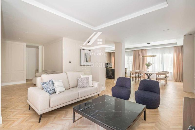 Foto 504f6cd9-5289-447c-94ba-5a8377126151. Piso elegante vivienda en el barrio de salamanca 1 en Madrid