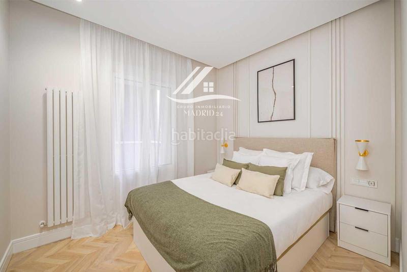 Foto c782d9ab-1be7-4f0d-868a-6d3c395a4e3f. Piso elegante vivienda en el barrio de salamanca 1 en Madrid
