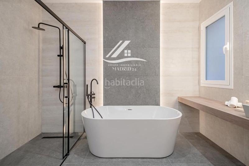 Foto fe41b34a-fe6f-4888-a9ed-1fbcdacce18b. Piso excelente inmueble en el barrio de Sol, 1 en Madrid