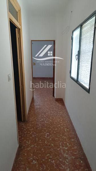 Foto 14e1e135-c46d-400e-bf74-10cbc2260a2f. Casa adossada a Morón de la Frontera