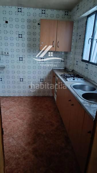 Foto e96cee38-9f4b-4284-9927-4cb6f058cc07. Casa adossada a Morón de la Frontera