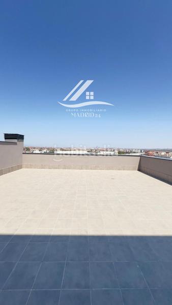Foto ec81ef45-a5b5-475a-a35b-4dd5e8767d3c. Piso espectacular loft en terrazas del marquesado en Madrid