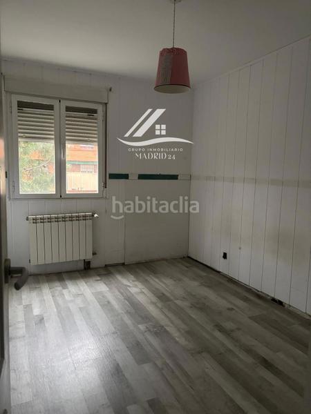 Foto c6629cee-3edb-455b-a45f-d2744e5a5b8e. Piso oportunidad en vinateros financiación hasta el 100 23117 en Madrid